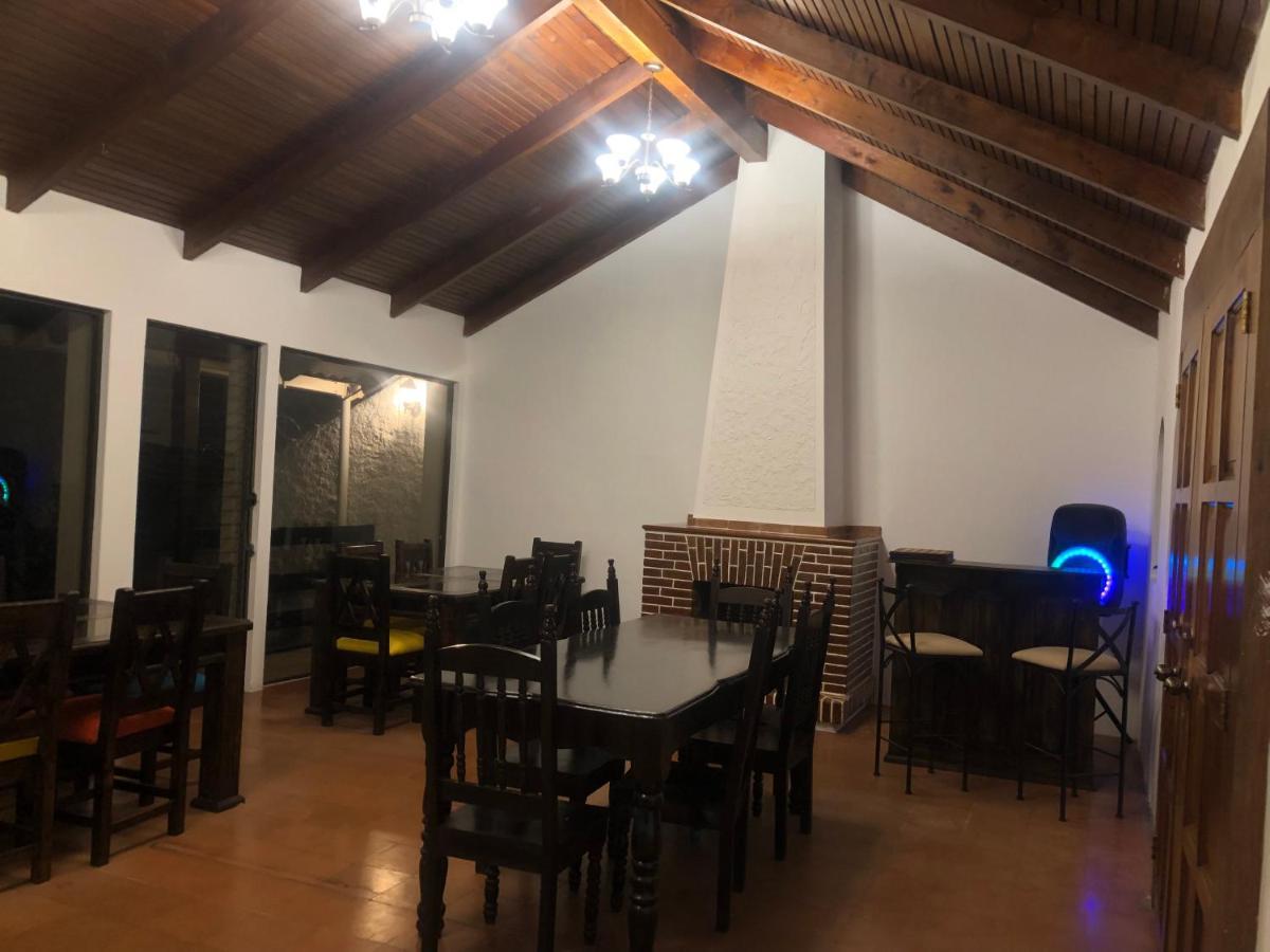 Hotel Mansion Del Rey 危地马拉安地瓜 外观 照片
