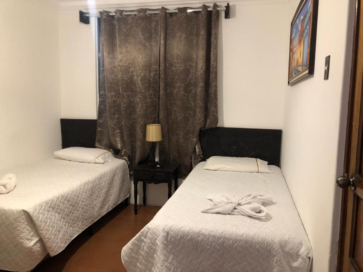 Hotel Mansion Del Rey 危地马拉安地瓜 外观 照片