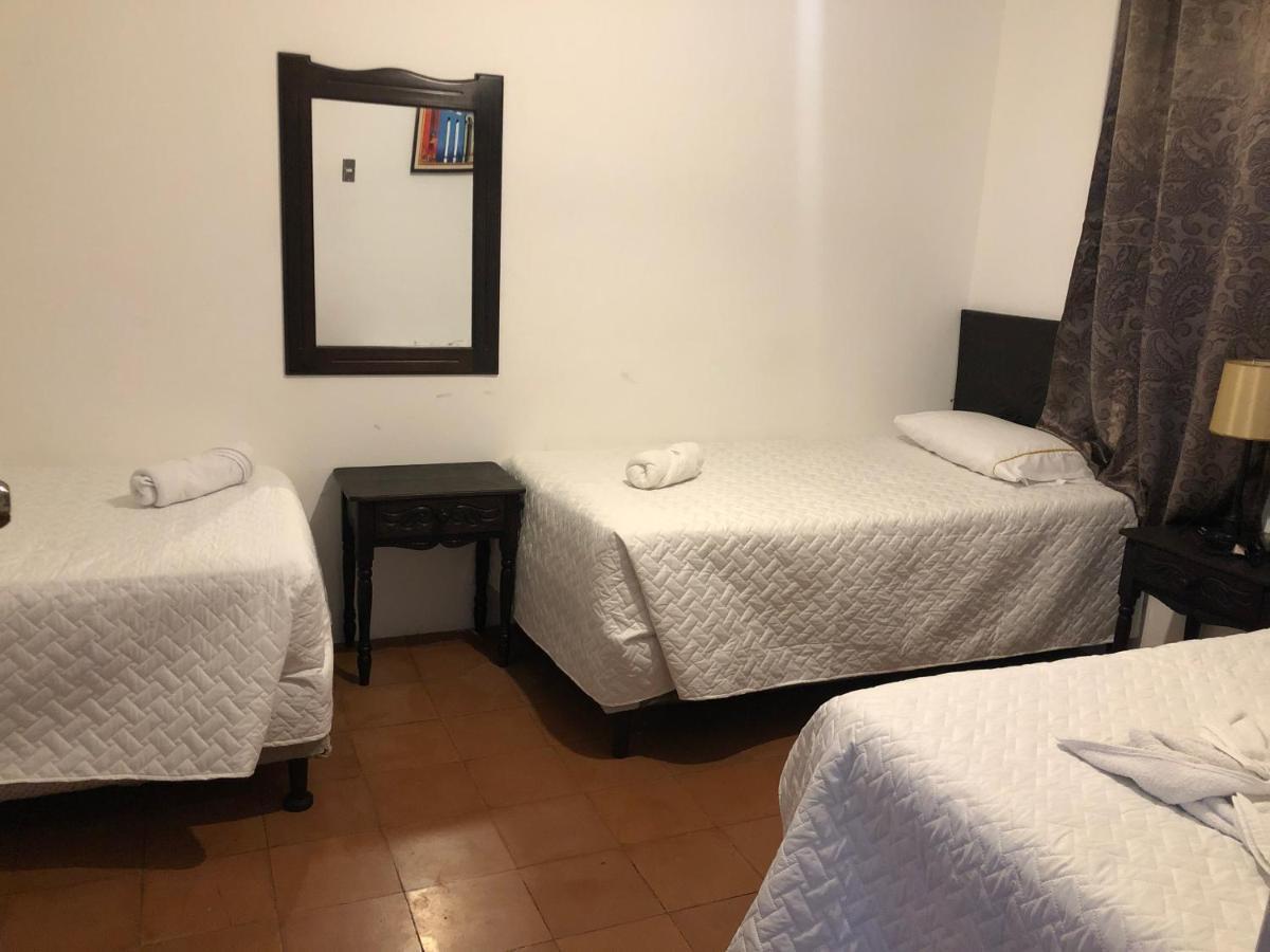 Hotel Mansion Del Rey 危地马拉安地瓜 外观 照片